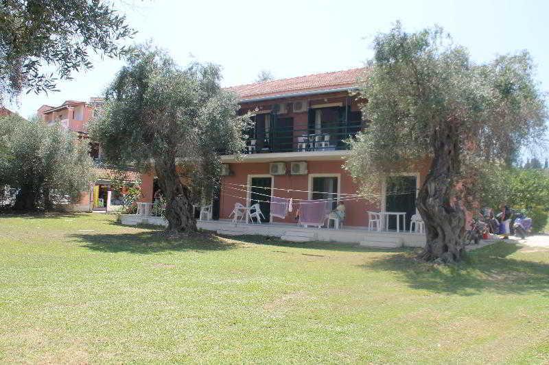 Ever Green Kavos Exterior photo